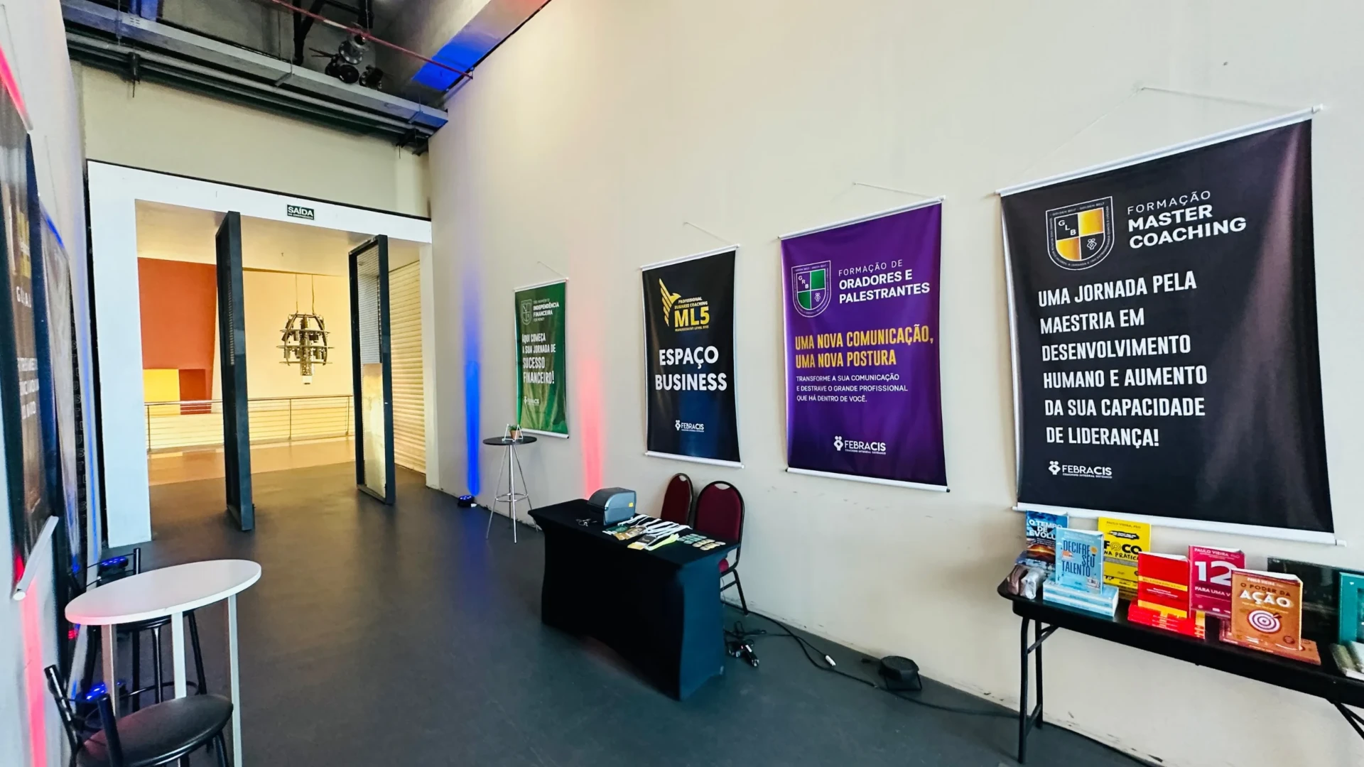 Área de exposição e Espaço Business